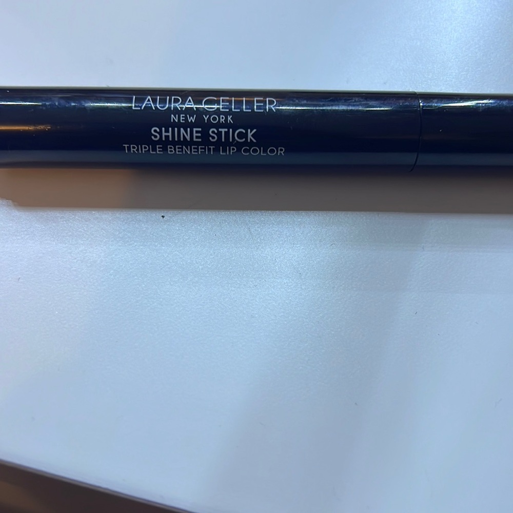 Laura Geller Shine Stick Triple Benefit Lip Color- Radiant red~ NEW